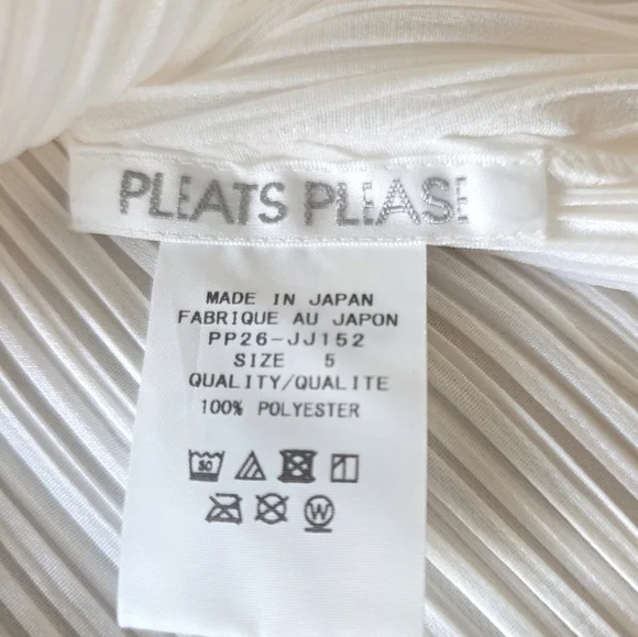 Essey Miyaki Pleates Please Beige Button Up Top - Picture 3 of 8